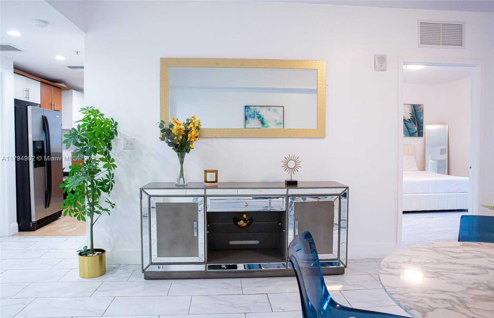 Small Image of 170 SOUTH EAST 14TH ST #1605, Miami Number 4