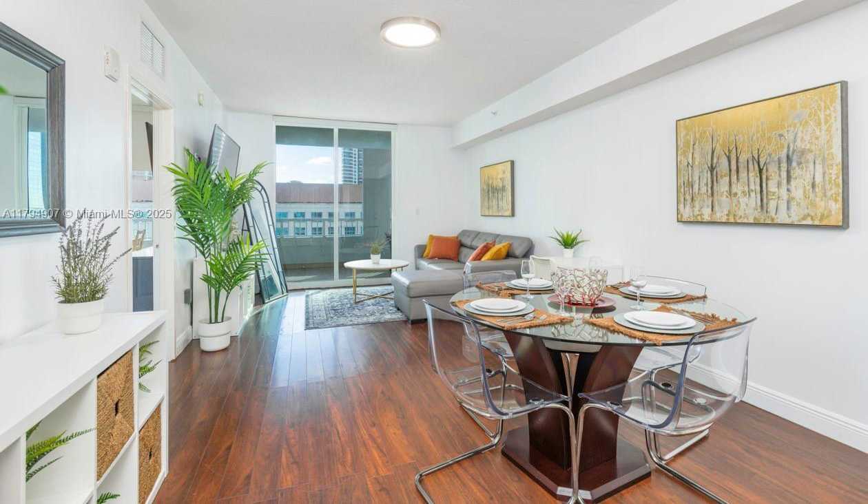 Small Image of 170 SOUTH EAST 14TH ST #1905, Miami Number 11