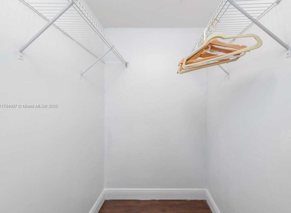 Small Image of 170 SOUTH EAST 14TH ST #1905, Miami Number 6