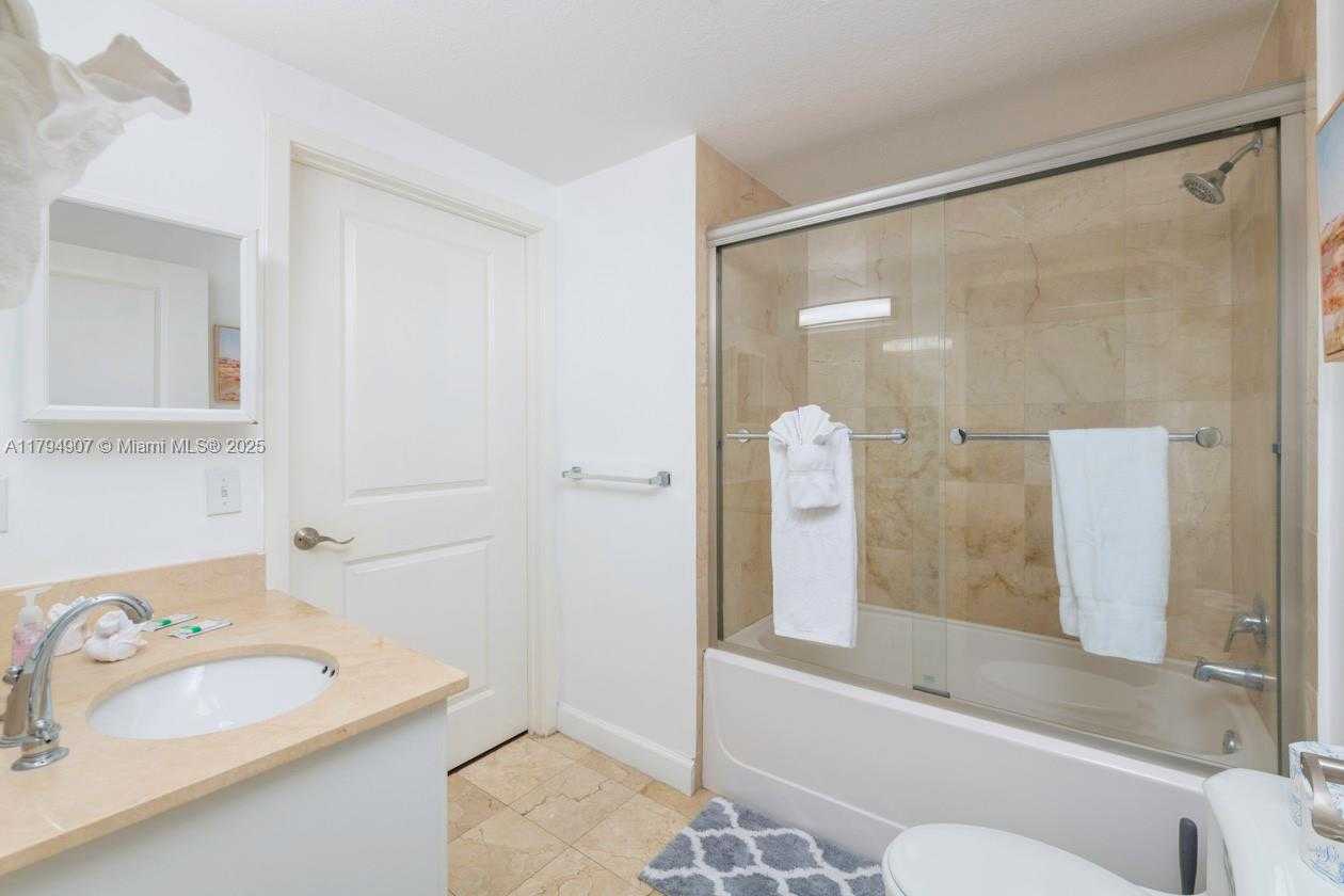 Small Image of 170 SOUTH EAST 14TH ST #1905, Miami Number 7