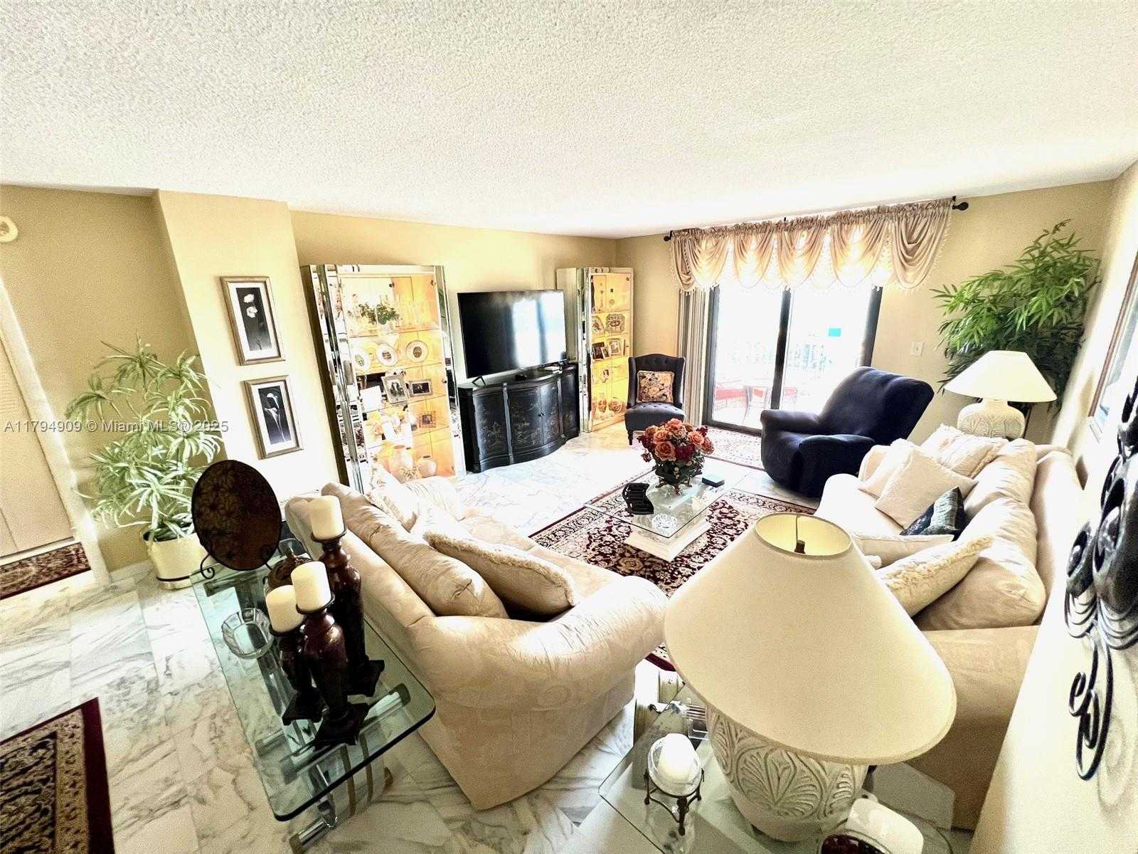 Small Image of 1500 SOUTH OCEAN DR #12K, Hollywood Number 21