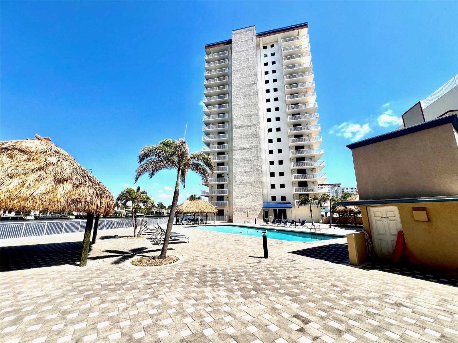 Small Image of 1500 SOUTH OCEAN DR #12K, Hollywood Number 32