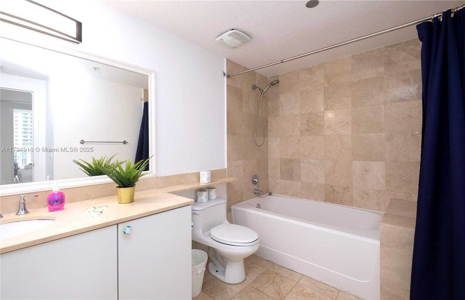 Small Image of 170 SOUTH EAST 14TH ST #2708, Miami Number 13