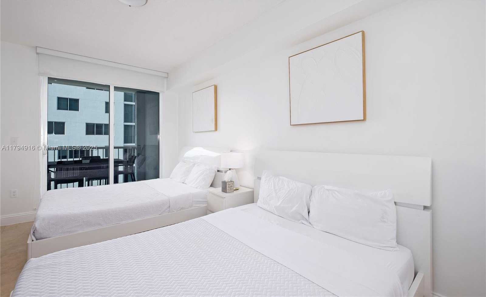 Small Image of 170 SOUTH EAST 14TH ST #2708, Miami Number 16