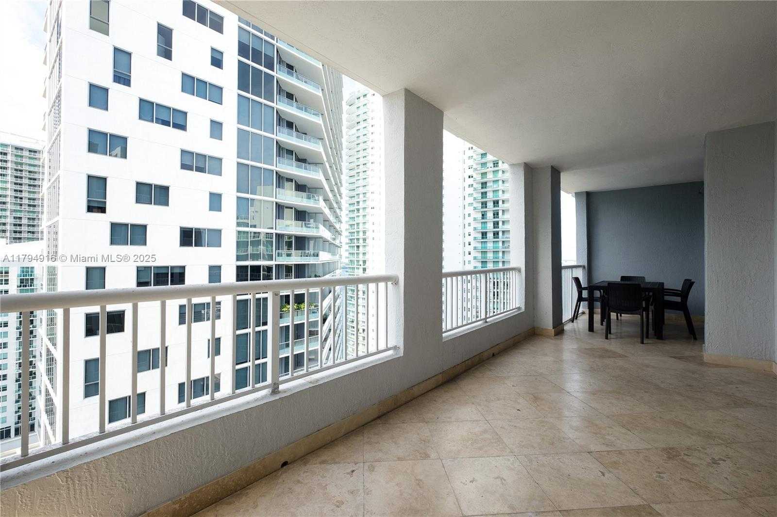 Small Image of 170 SOUTH EAST 14TH ST #2708, Miami Number 22