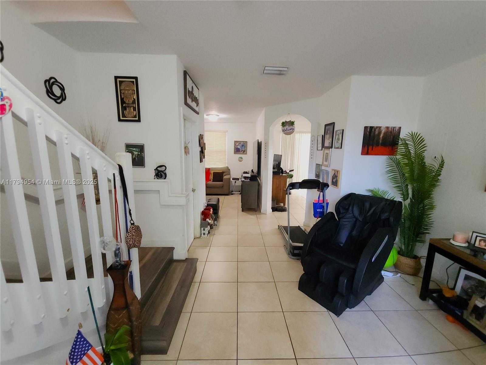 Small Image of 3064 SOUTH EAST 1ST DR #3, Homestead Number 16