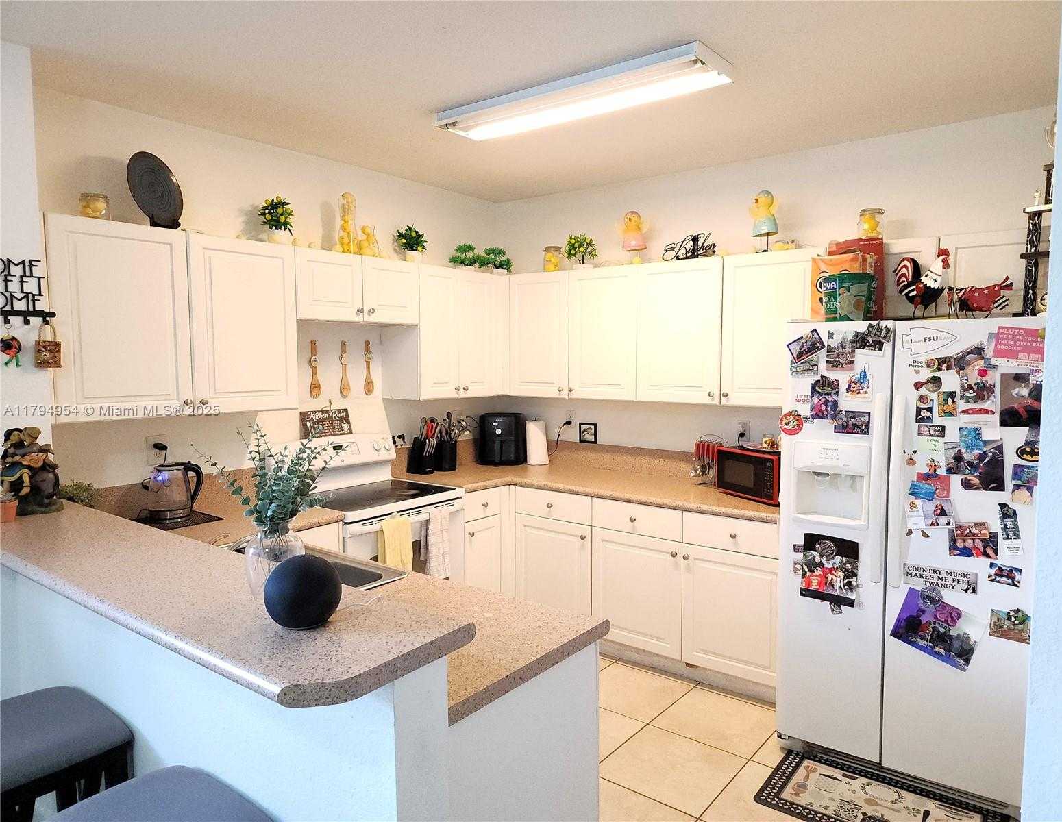 Small Image of 3064 SOUTH EAST 1ST DR #3, Homestead Number 24
