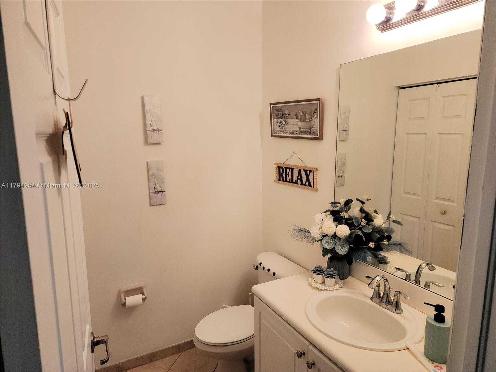 Small Image of 3064 SOUTH EAST 1ST DR #3, Homestead Number 27