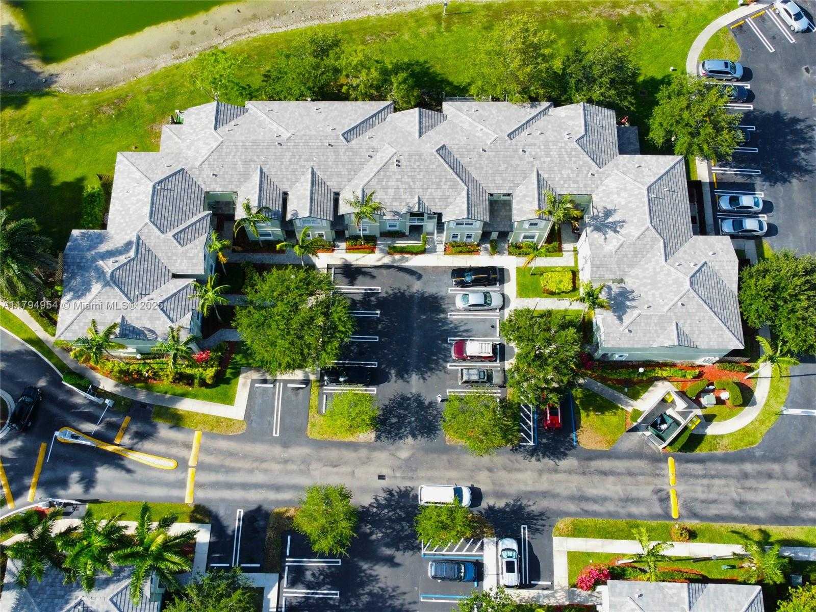 Small Image of 3064 SOUTH EAST 1ST DR #3, Homestead Number 7