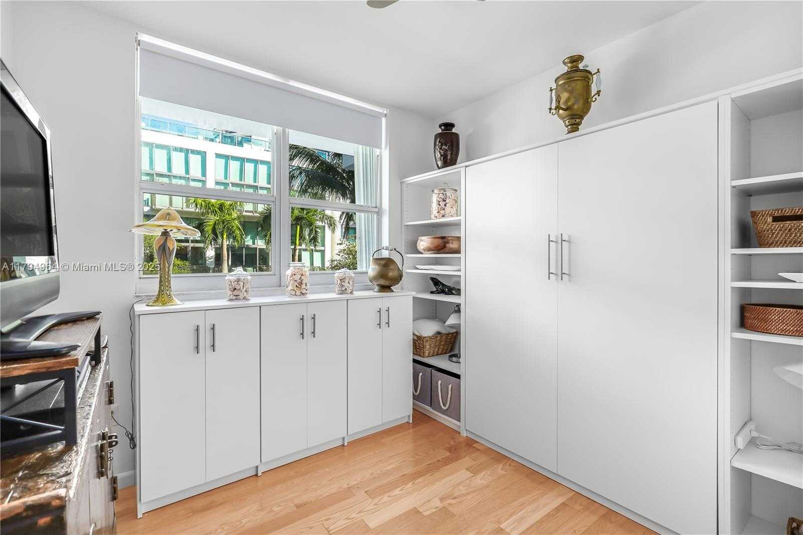 Small Image of 5970 INDIAN CREEK DR #301, Miami Beach Number 19