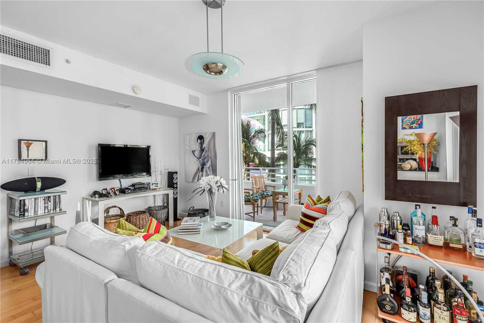 Small Image of 5970 INDIAN CREEK DR #301, Miami Beach Number 25