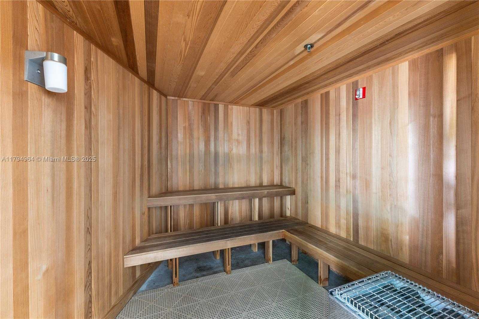 Small Image of 5970 INDIAN CREEK DR #301, Miami Beach Number 35