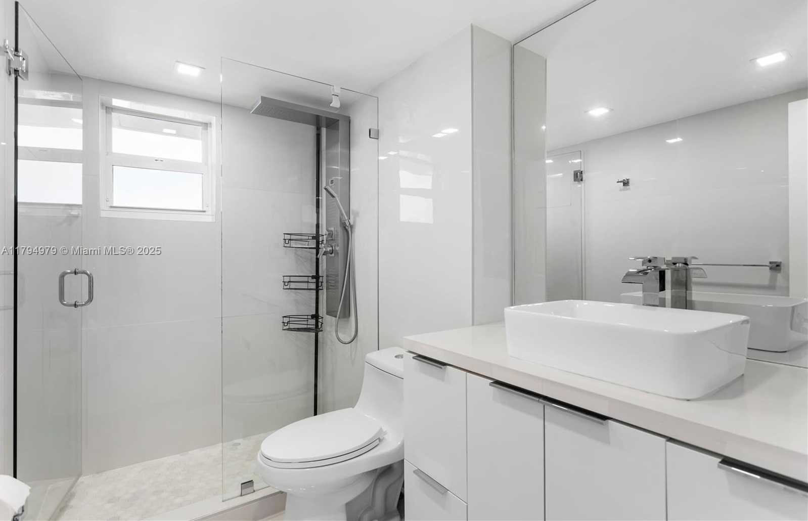 Small Image of 2101 SOUTH OCEAN DR #1203, Hollywood Number 5