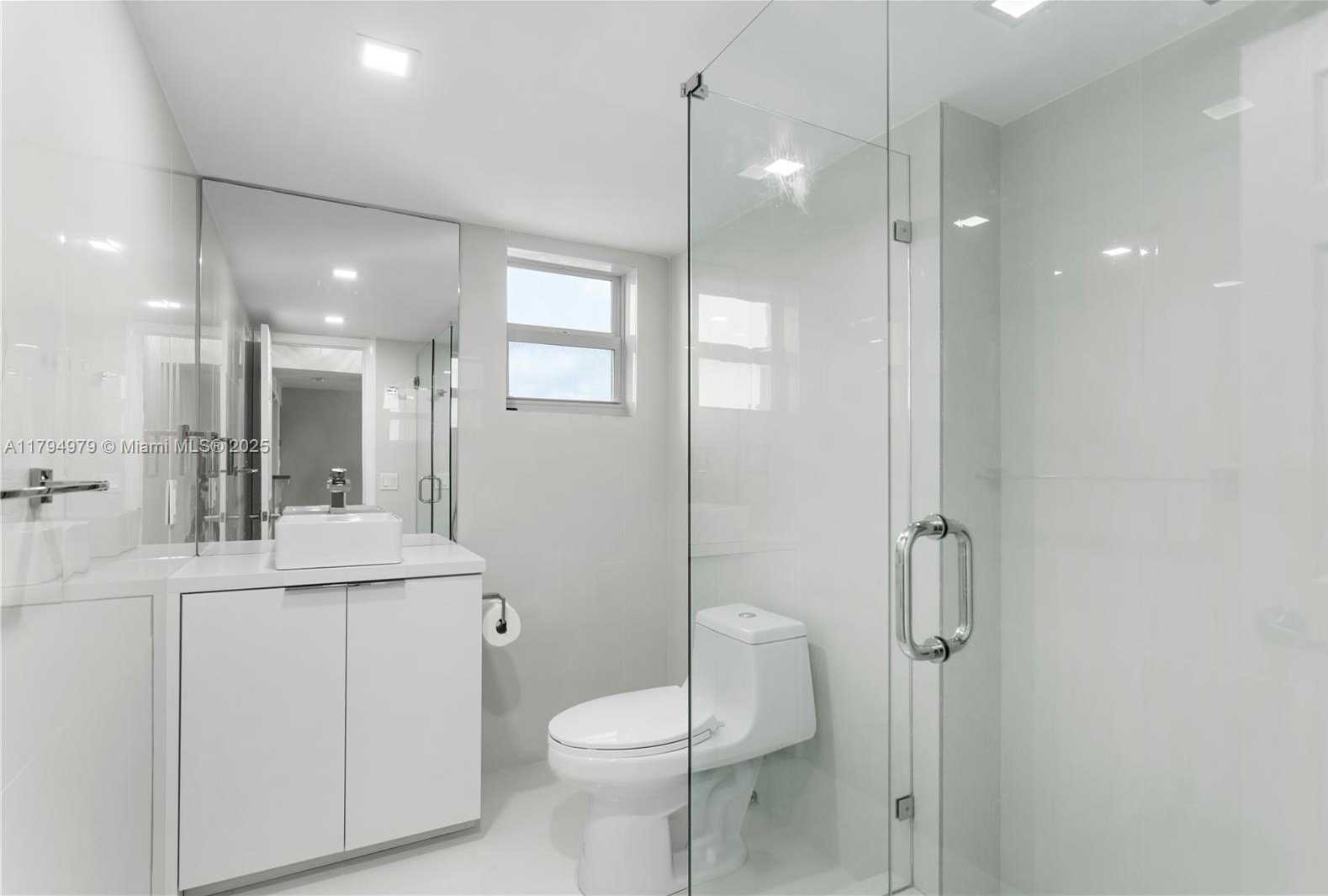 Small Image of 2101 SOUTH OCEAN DR #1203, Hollywood Number 6