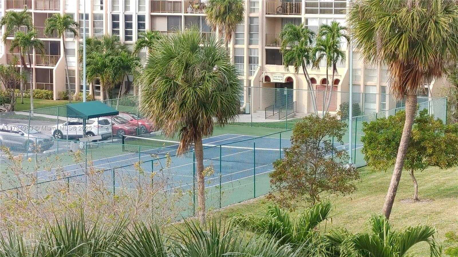 Imagen de Pequeño Objeto