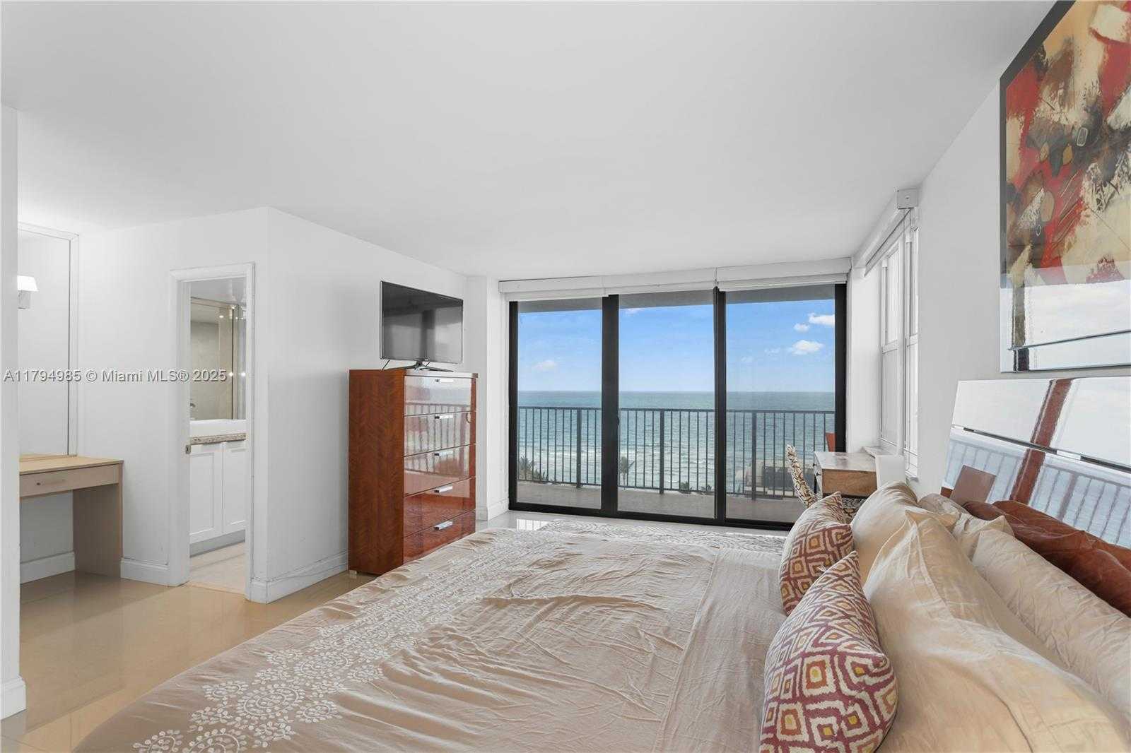 Small Image of 2101 SOUTH OCEAN DR #1001, Hollywood Number 4
