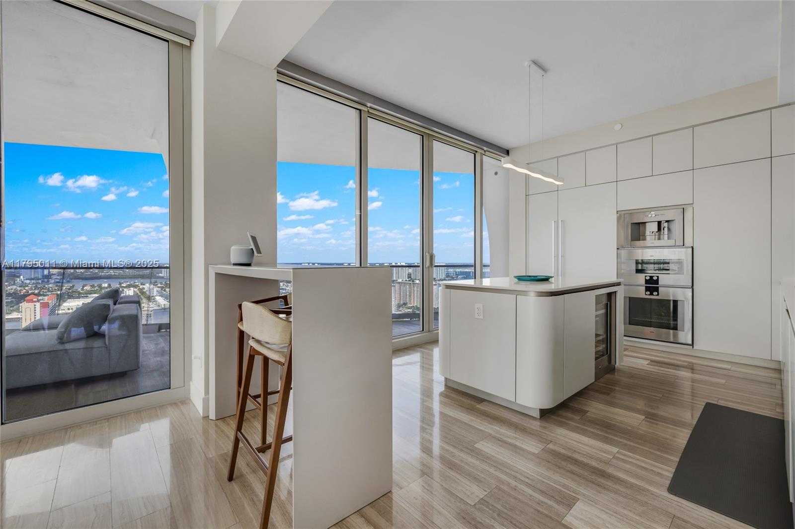 Small Image of 16901 COLLINS AVE #3601, Sunny Isles Beach Number 18