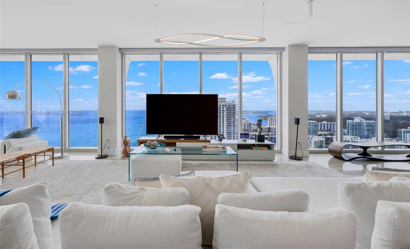 Small Image of 16901 COLLINS AVE #3601, Sunny Isles Beach Number 4