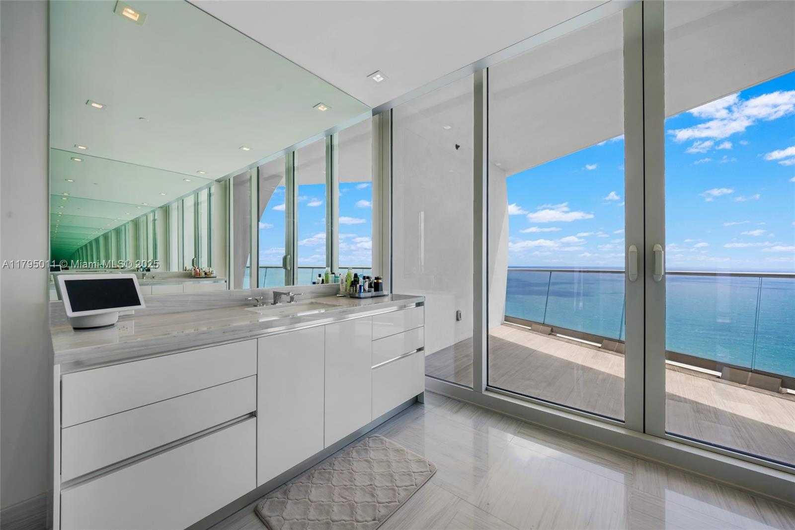 Small Image of 16901 COLLINS AVE #3601, Sunny Isles Beach Number 65