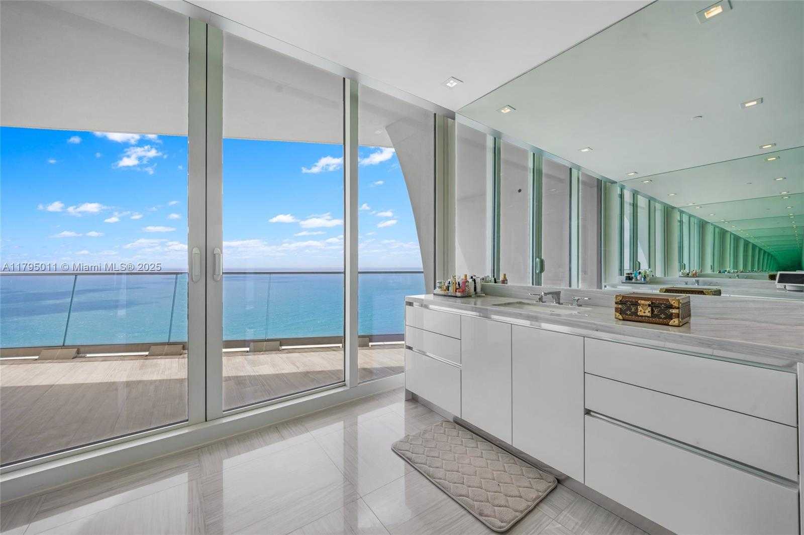 Small Image of 16901 COLLINS AVE #3601, Sunny Isles Beach Number 67