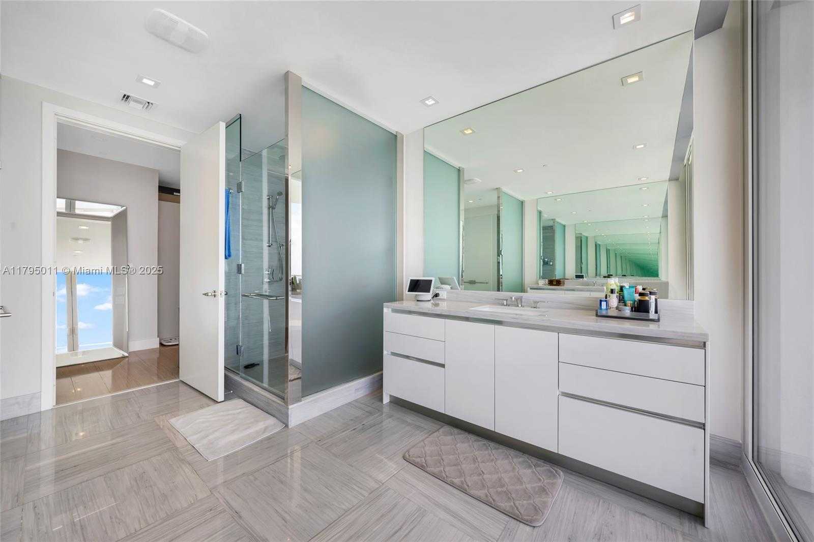 Small Image of 16901 COLLINS AVE #3601, Sunny Isles Beach Number 68