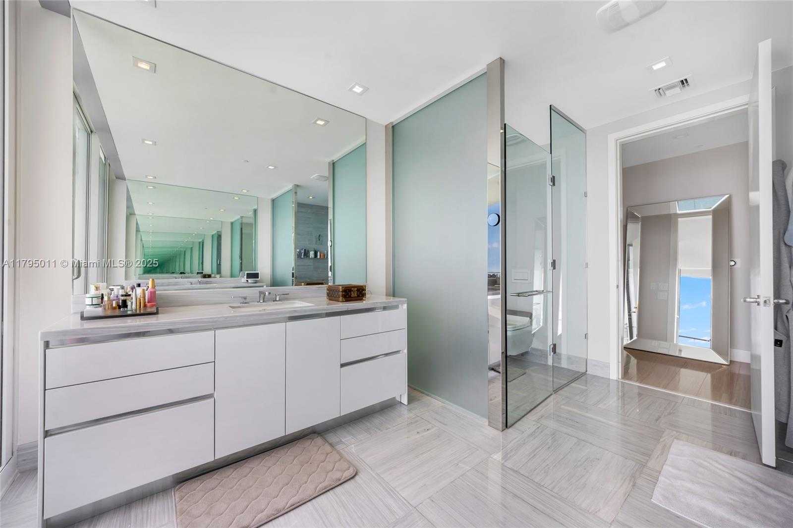 Small Image of 16901 COLLINS AVE #3601, Sunny Isles Beach Number 69
