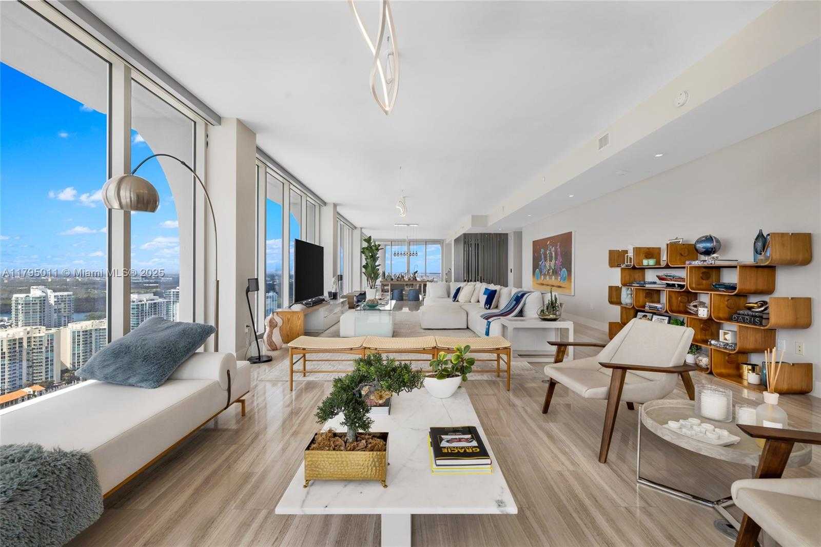 Small Image of 16901 COLLINS AVE #3601, Sunny Isles Beach Number 9