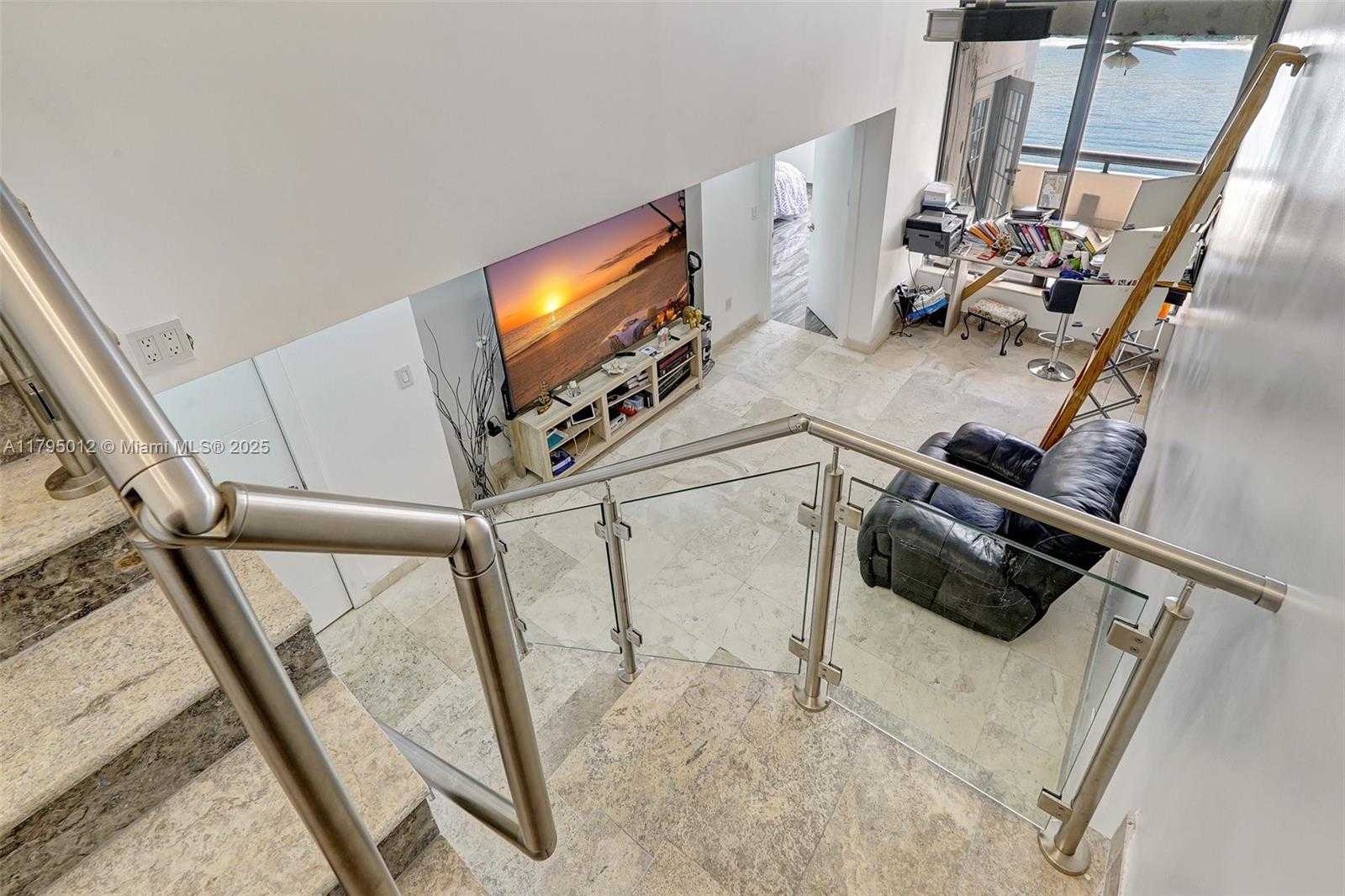 Small Image of 454 POINCIANA DR #1621, Sunny Isles Beach Number 17