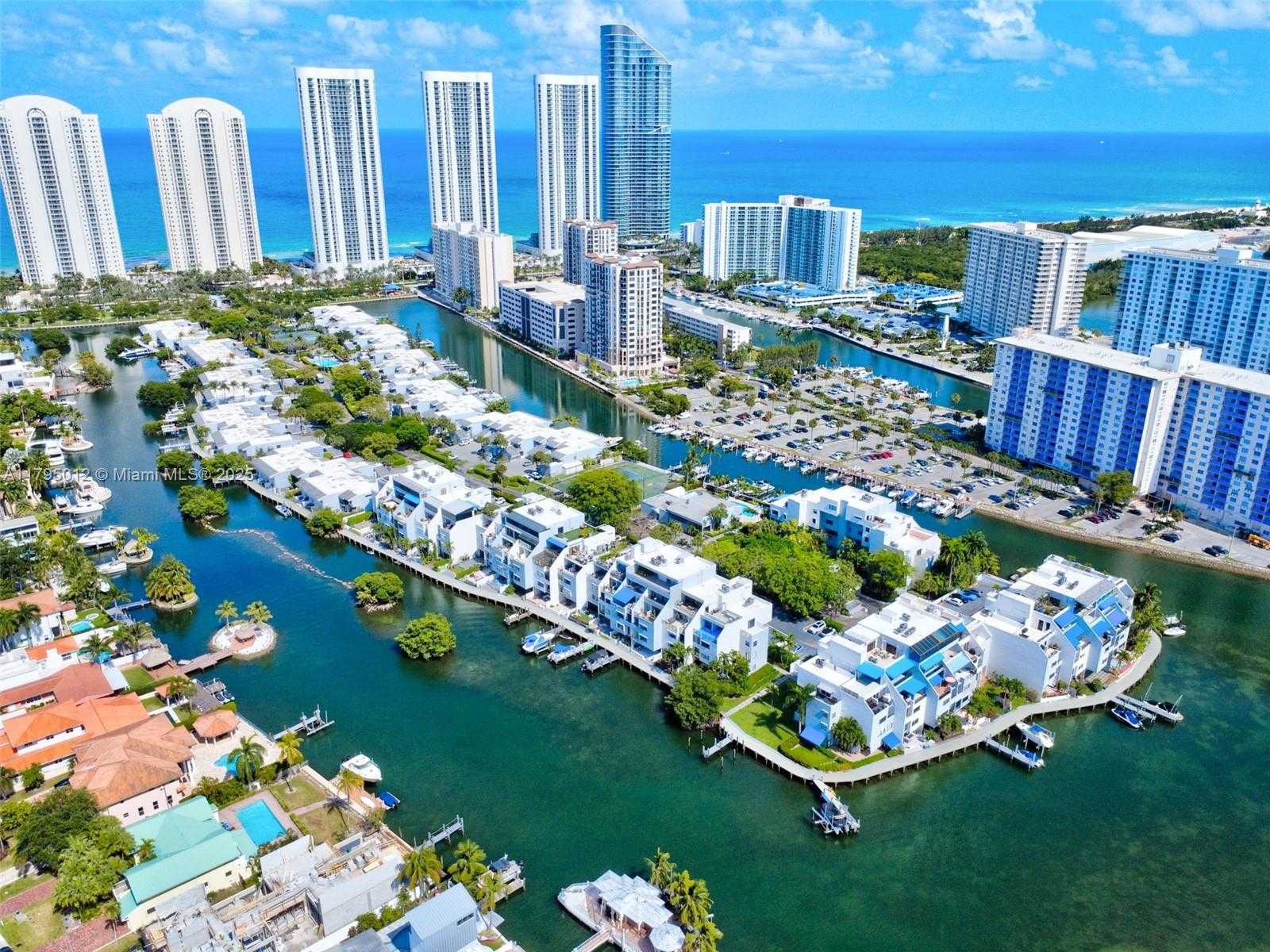 Small Image of 454 POINCIANA DR #1621, Sunny Isles Beach Number 26