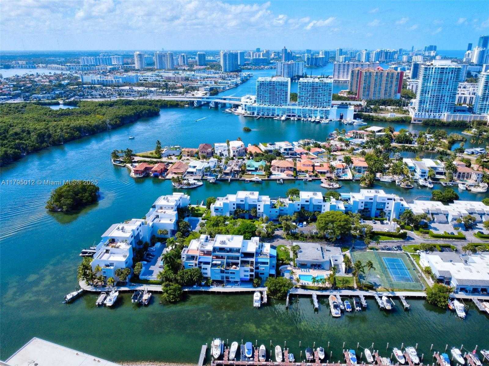 Small Image of 454 POINCIANA DR #1621, Sunny Isles Beach Number 27