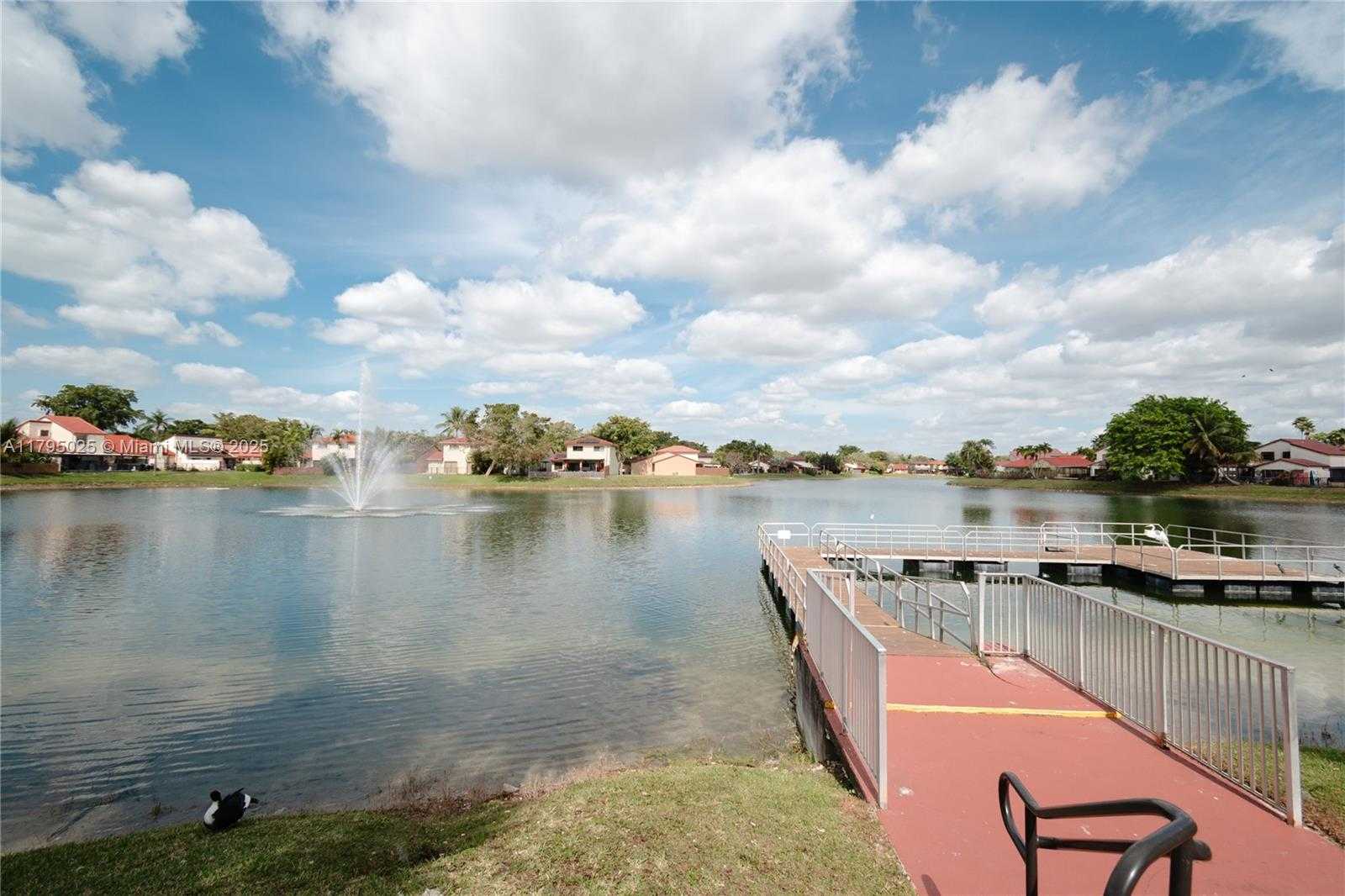Small Image of 6268 NORTH WEST 170TH TER, Hialeah Number 49