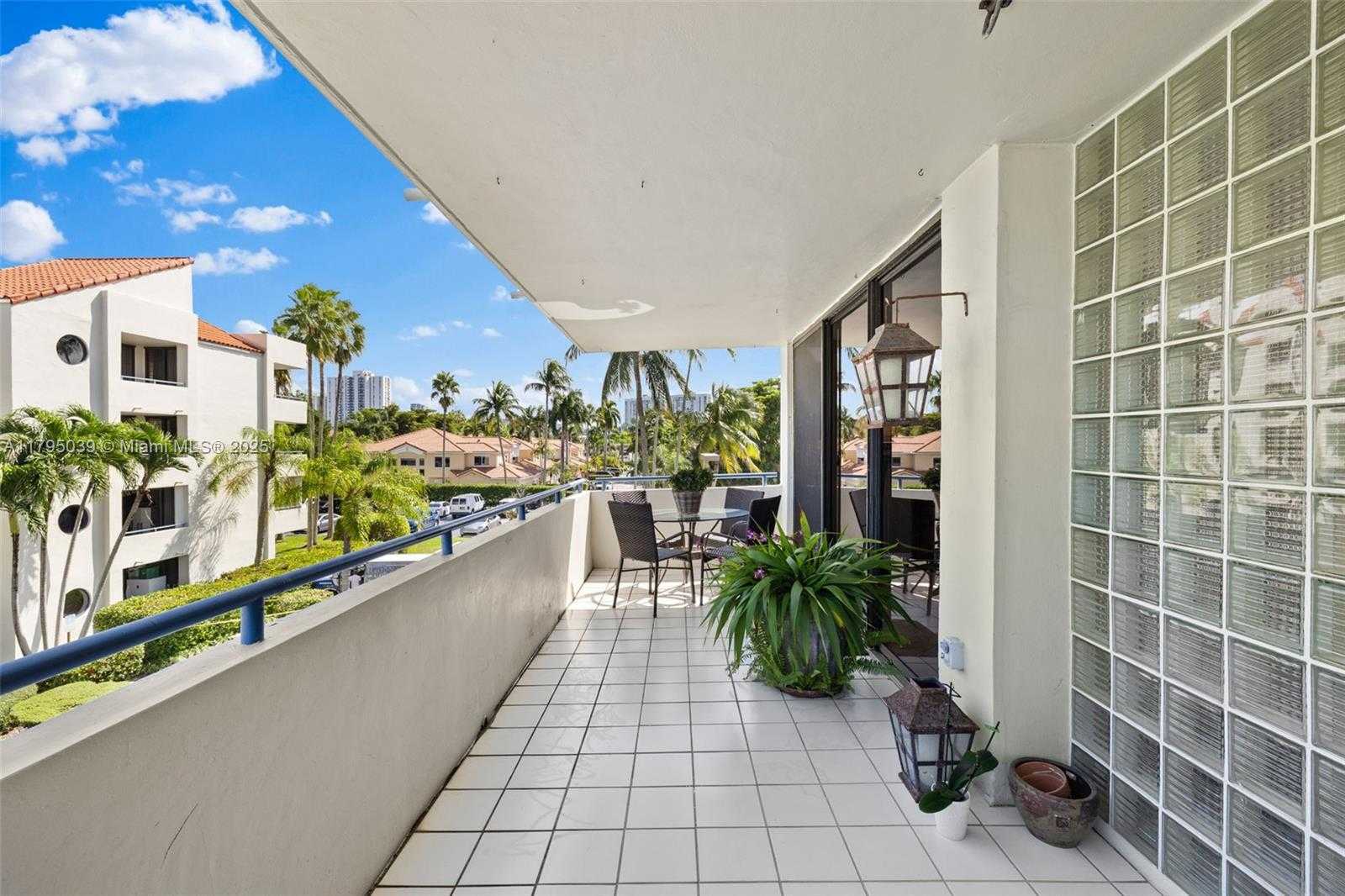Small Image of 21075 NORTH EAST 34TH AVE #306-2, Aventura Number 27