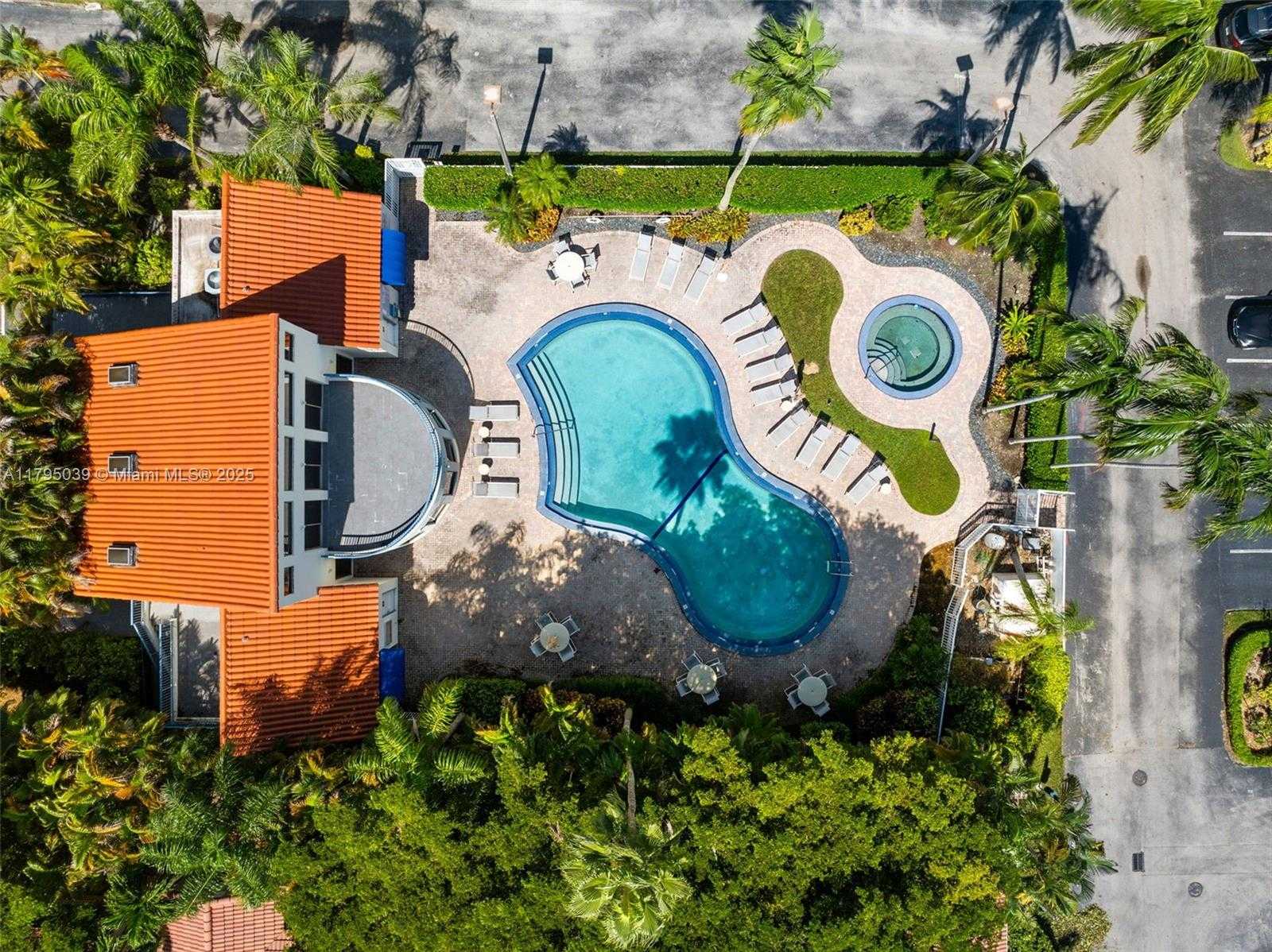 Small Image of 21075 NORTH EAST 34TH AVE #306-2, Aventura Number 31