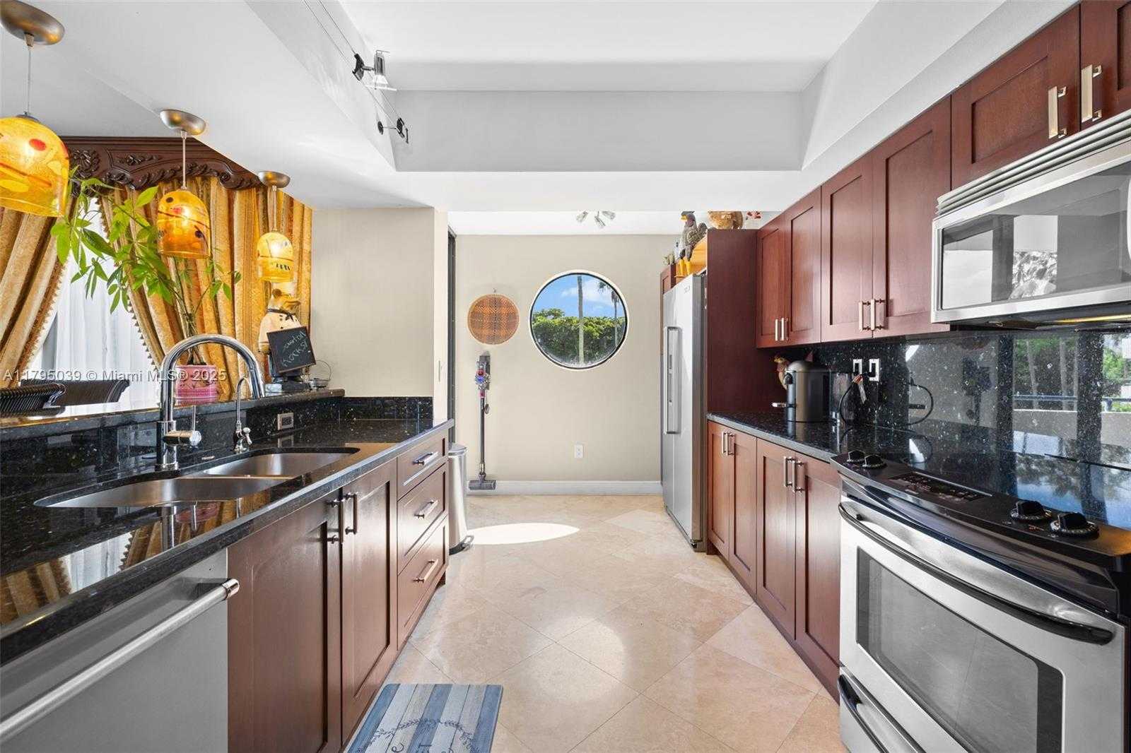 Small Image of 21075 NORTH EAST 34TH AVE #306-2, Aventura Number 9