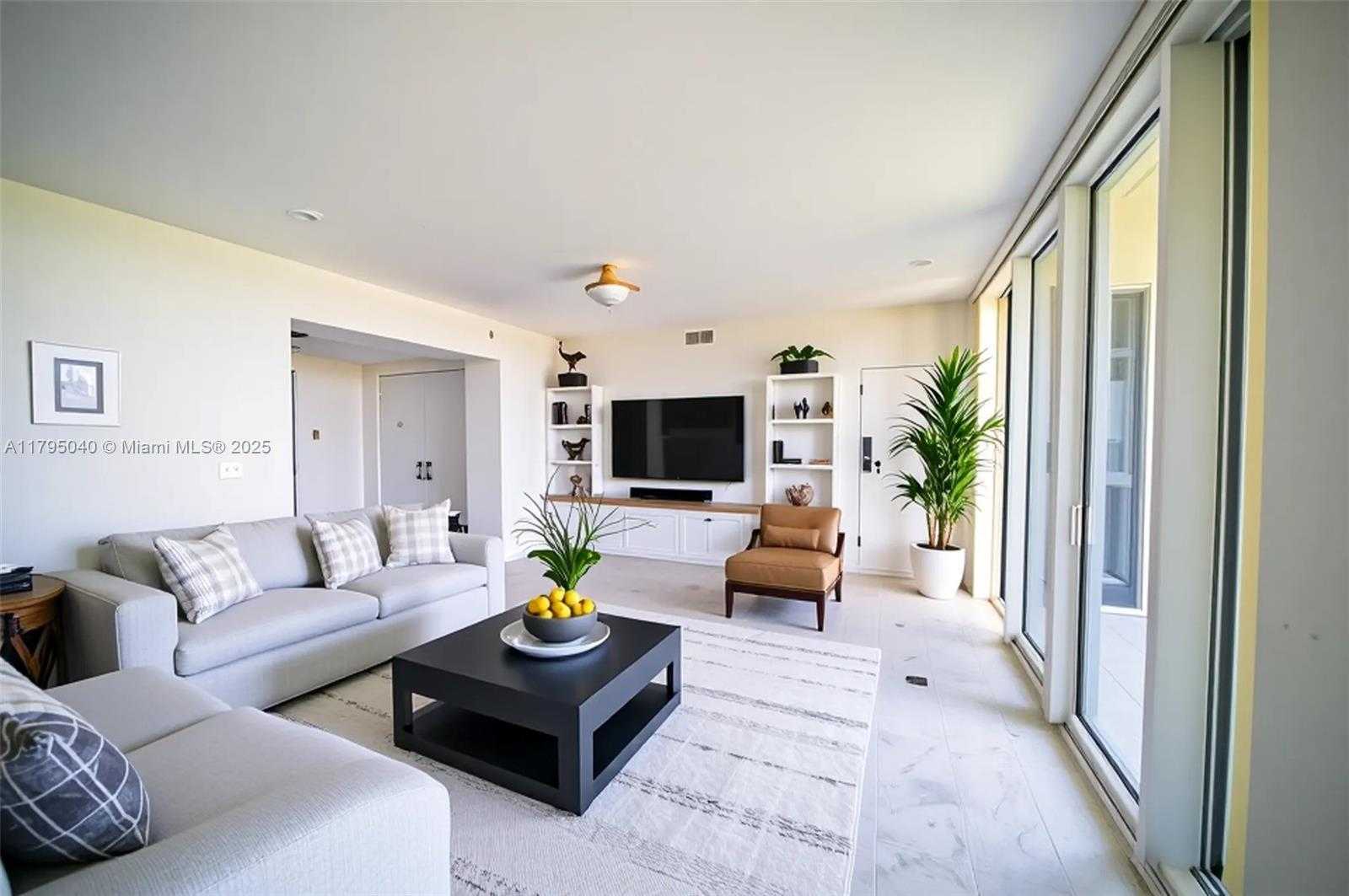 Small Image of 445 GRAND BAY DR #802, Key Biscayne Number 17