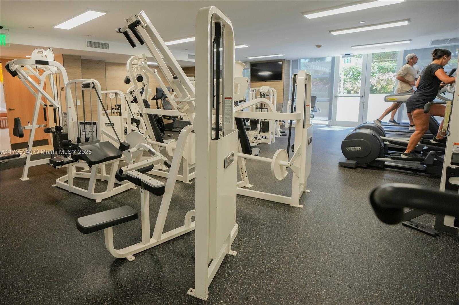 Small Image of 445 GRAND BAY DR #802, Key Biscayne Number 22