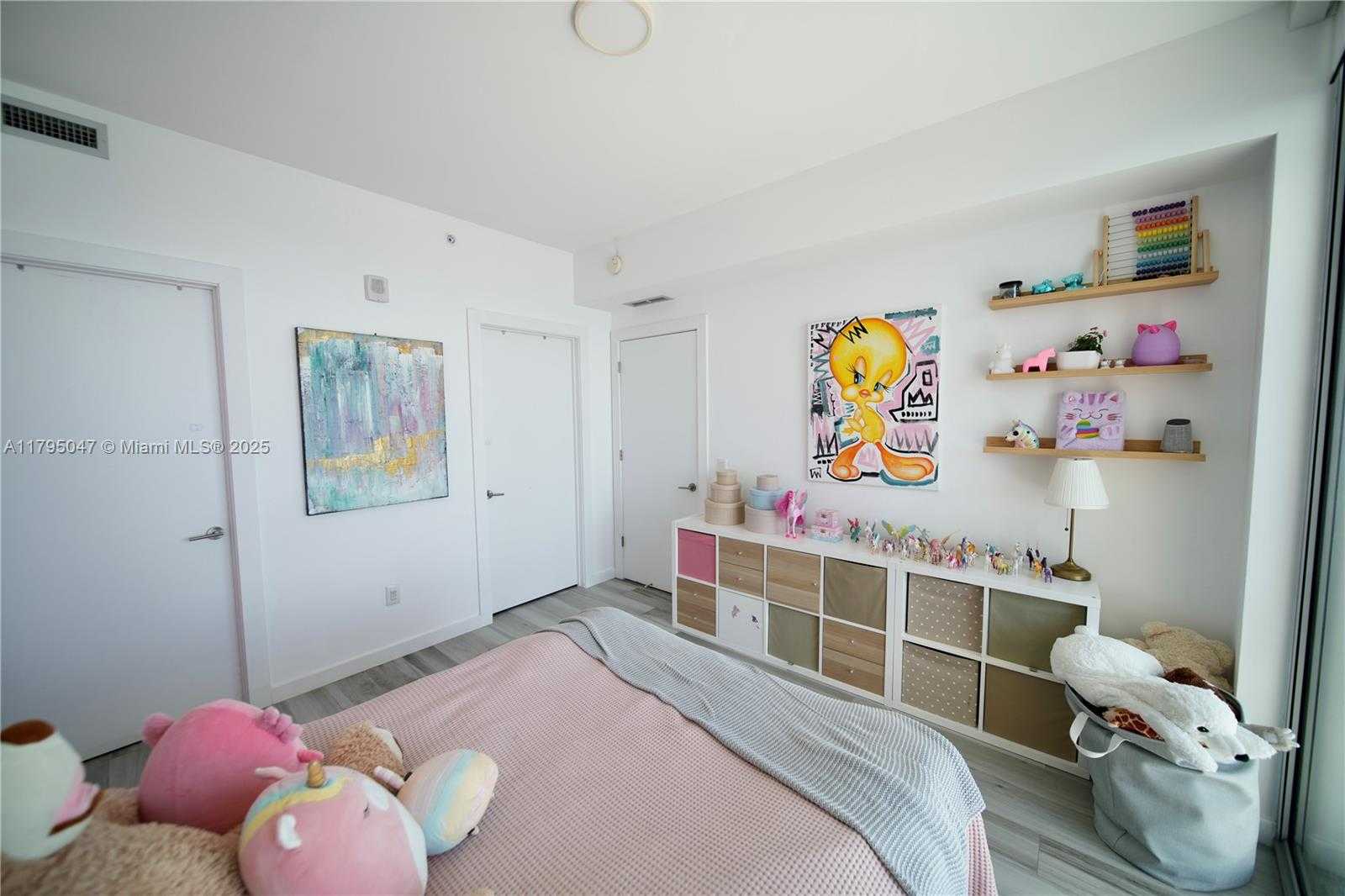 Small Image of 2900 NORTH EAST 7TH AVE #1705, Miami Number 17