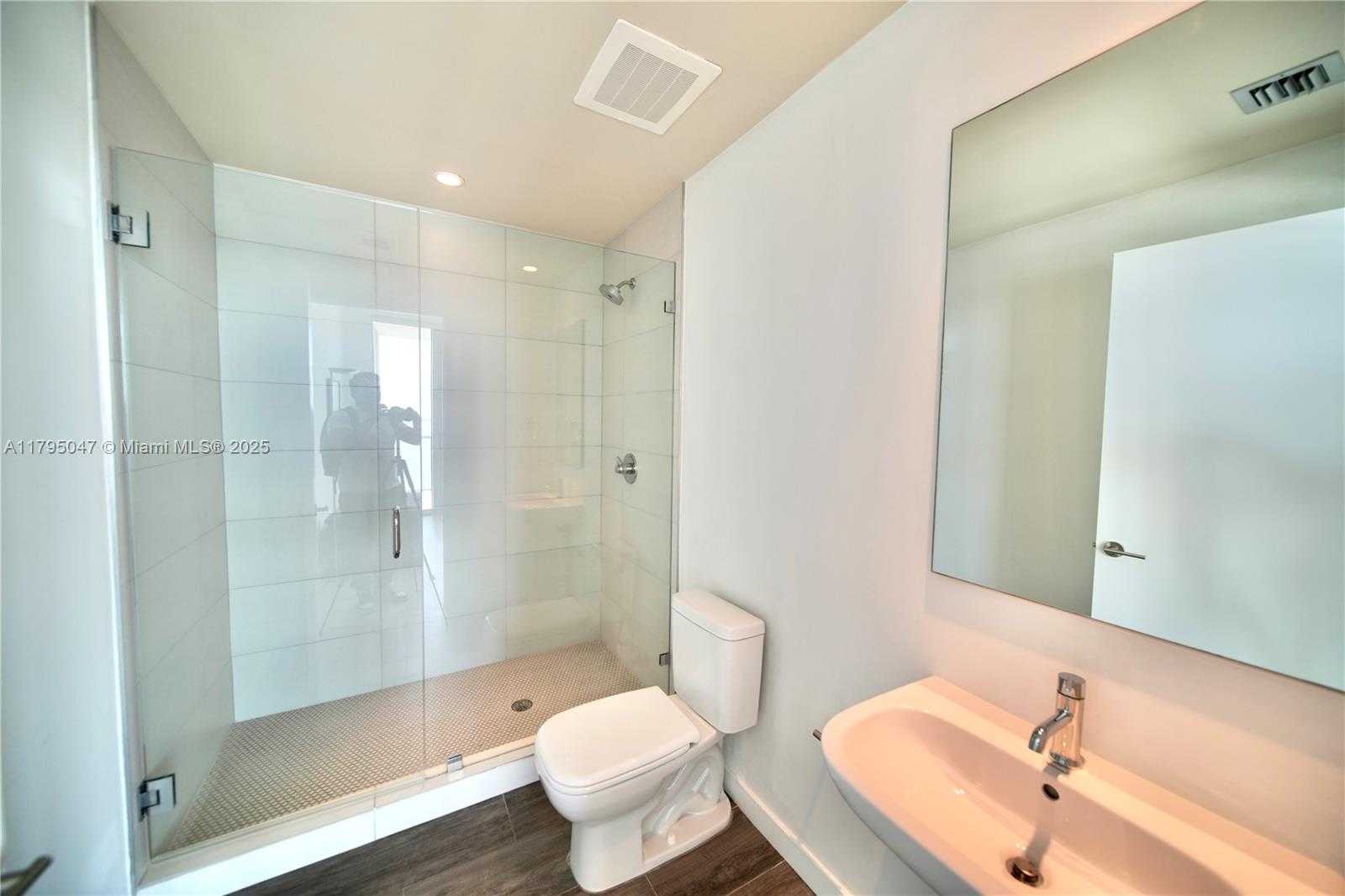 Small Image of 2900 NORTH EAST 7TH AVE #1705, Miami Number 18