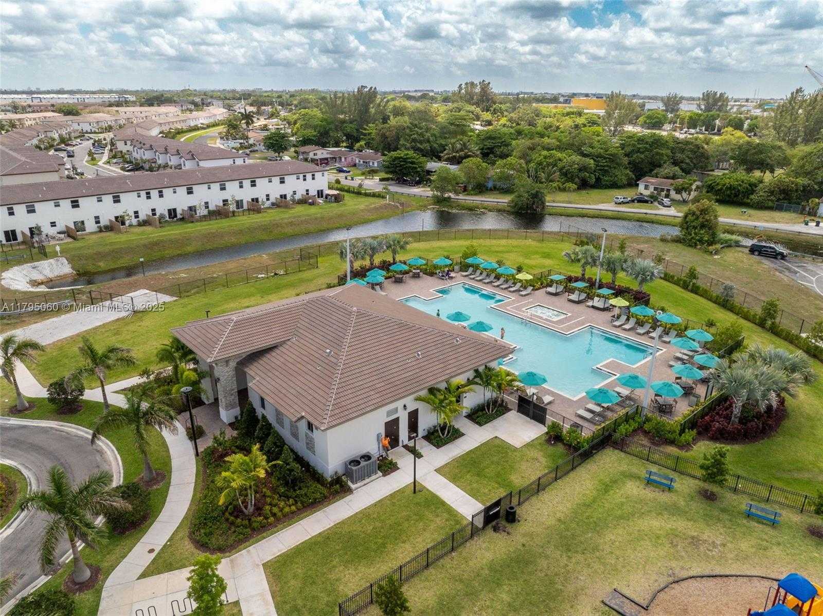 Small Image of 12656 NORTH WEST 22ND PL, Miami Number 34