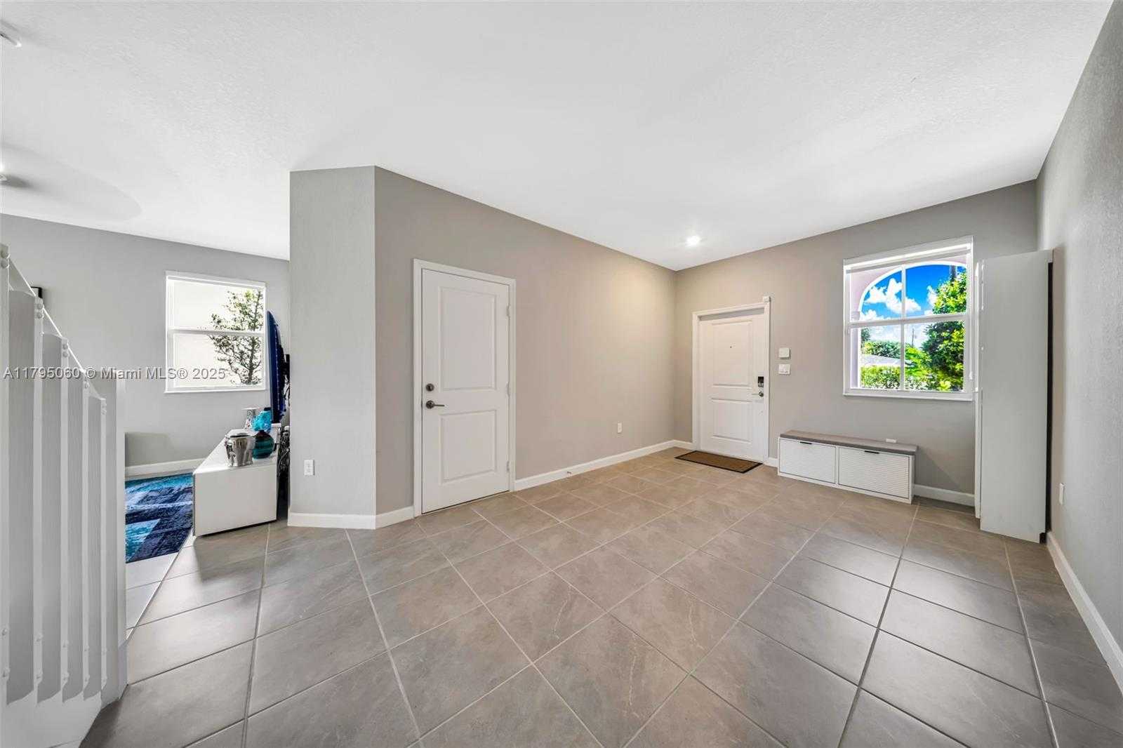 Small Image of 12656 NORTH WEST 22ND PL, Miami Number 4