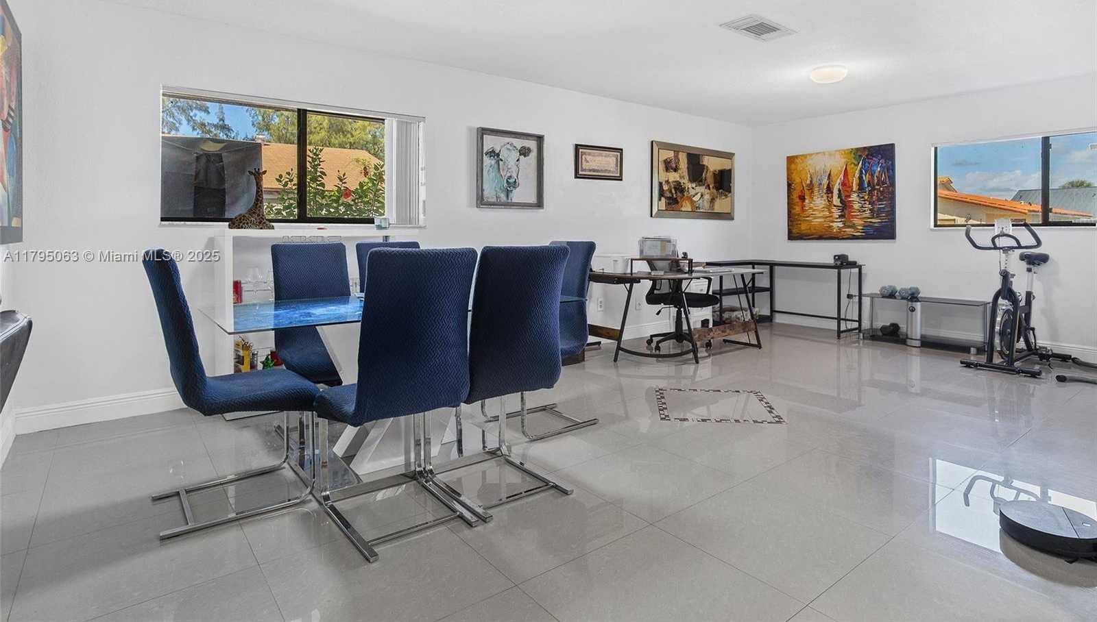 Small Image of 12424 SOUTH WEST 10TH TER, Miami Number 9