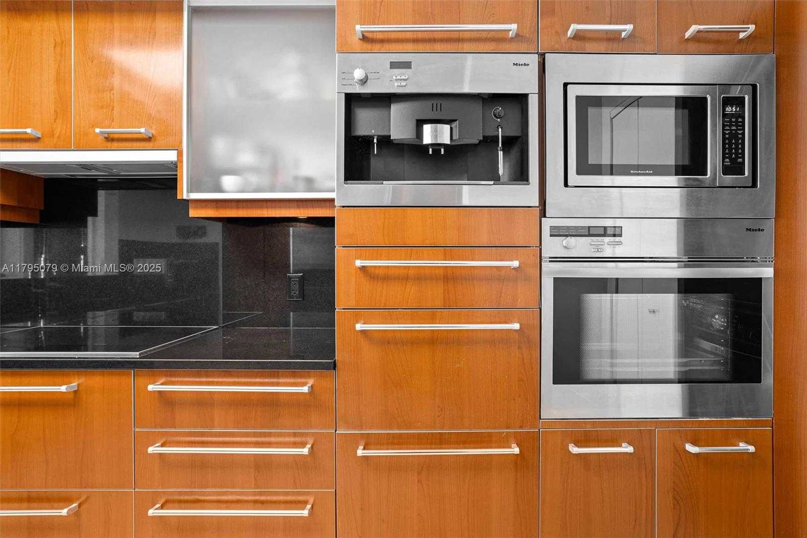 Small Image of 1331 BRICKELL BAY DR #3603, Miami Number 13