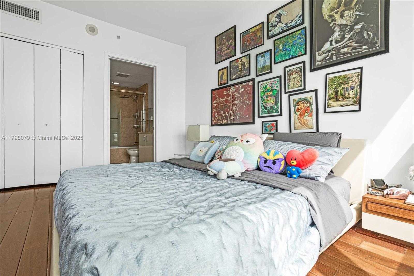 Small Image of 1331 BRICKELL BAY DR #3603, Miami Number 28