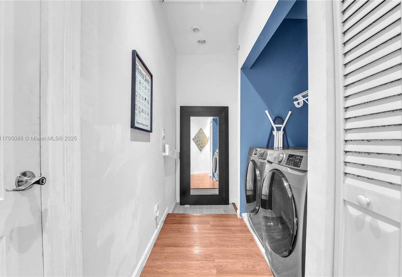 Small Image of 2307 WASHINGTON ST #5, Hollywood Number 15