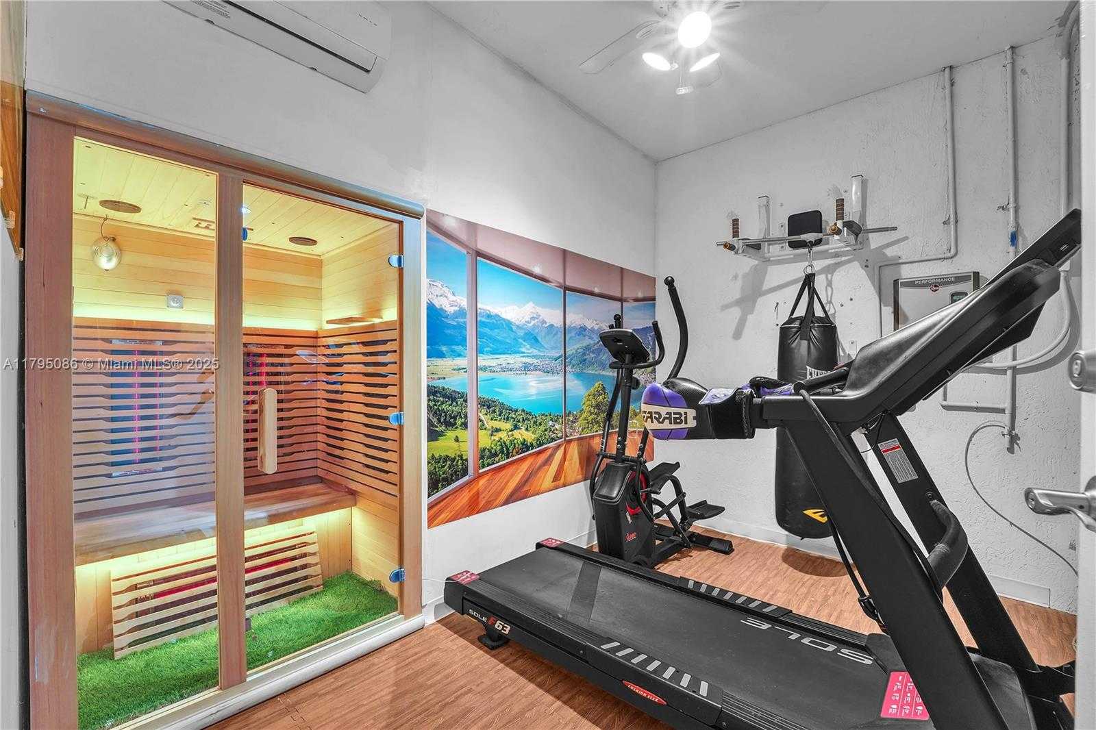 Small Image of 2307 WASHINGTON ST #5, Hollywood Number 24