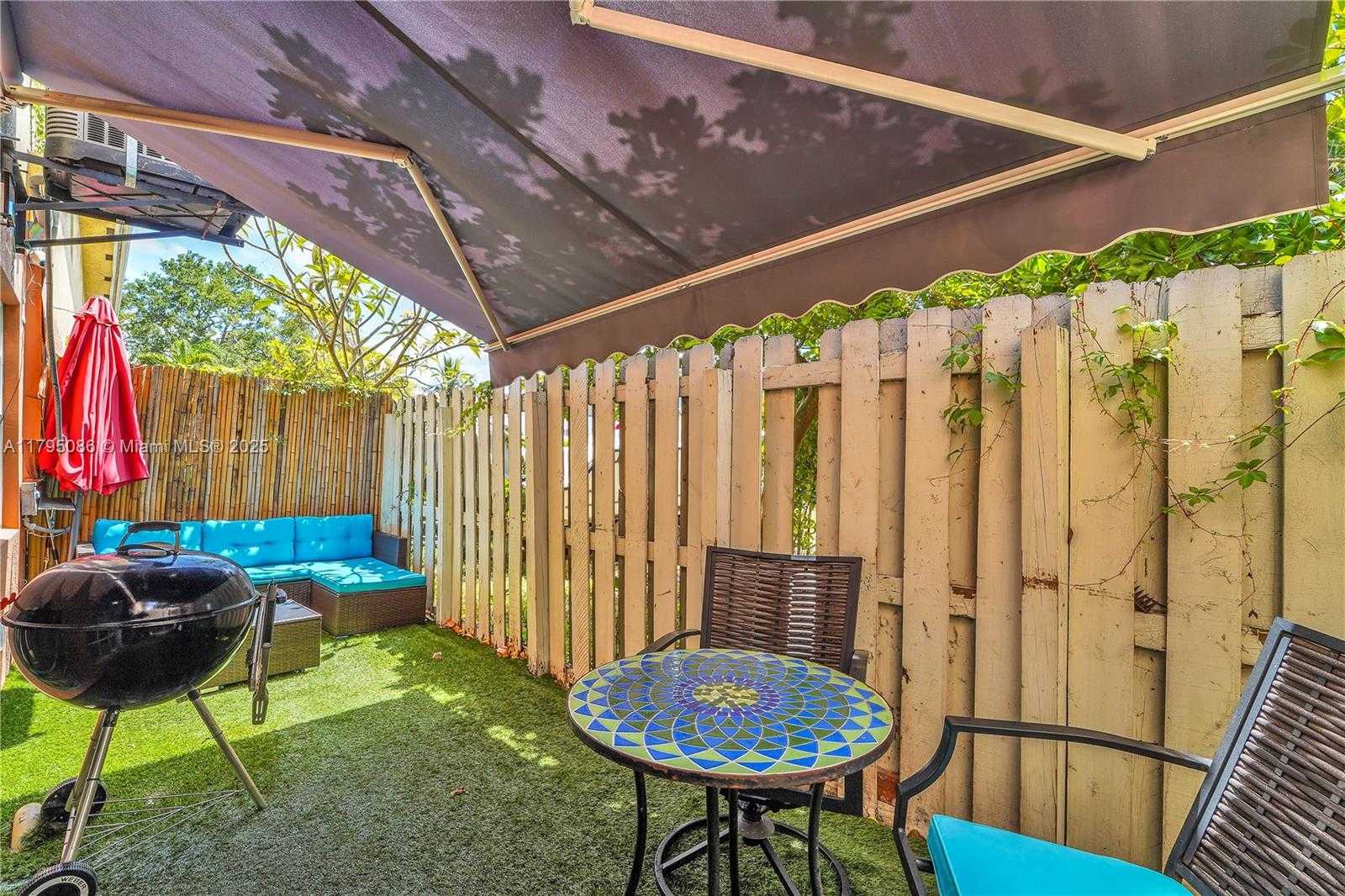 Small Image of 2307 WASHINGTON ST #5, Hollywood Number 25
