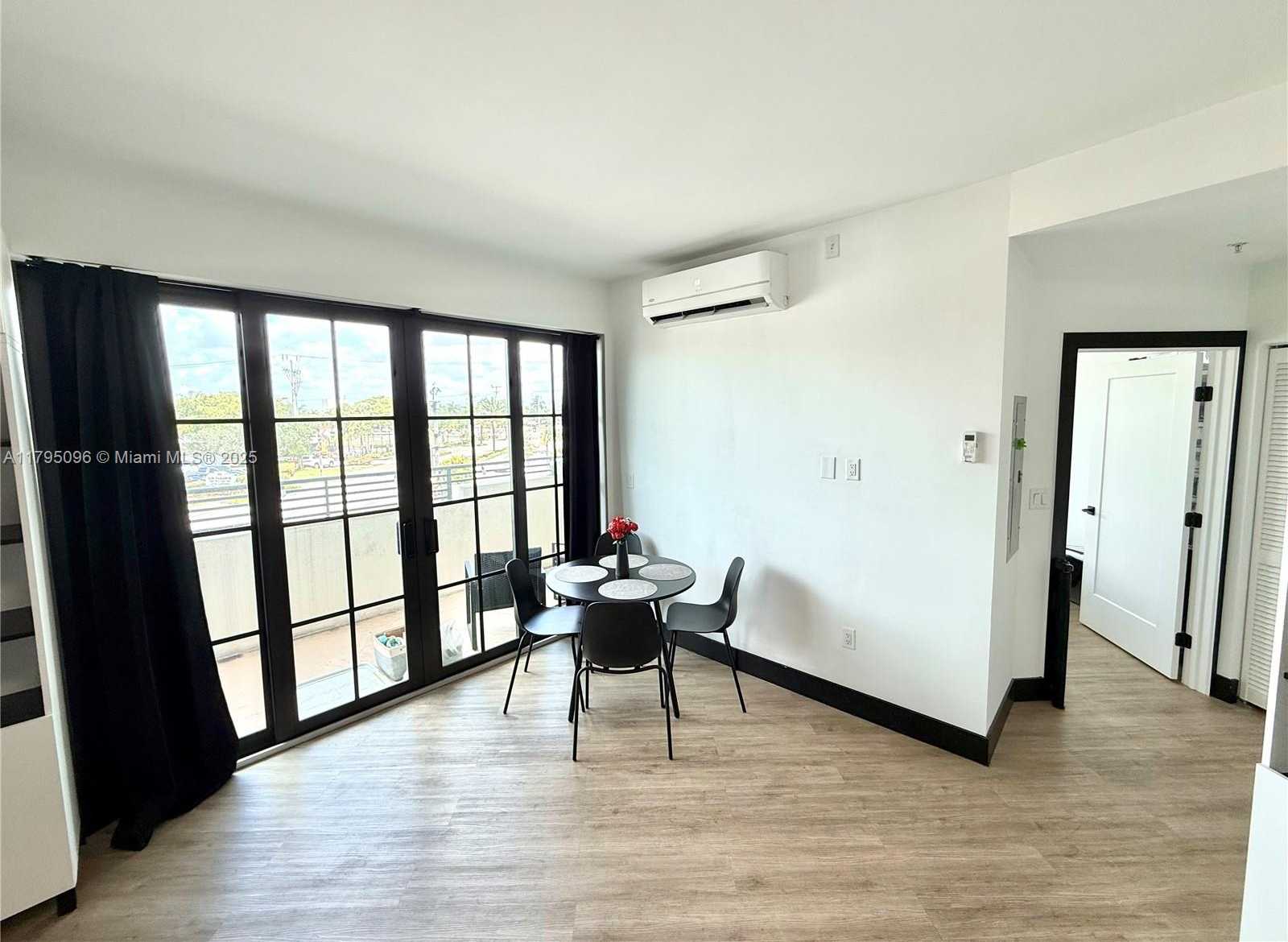 Small Image of 4100 SOUTH WEST 64TH AVE #203, Davie Number 12