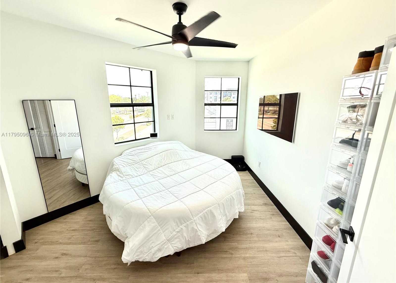 Small Image of 4100 SOUTH WEST 64TH AVE #203, Davie Number 18