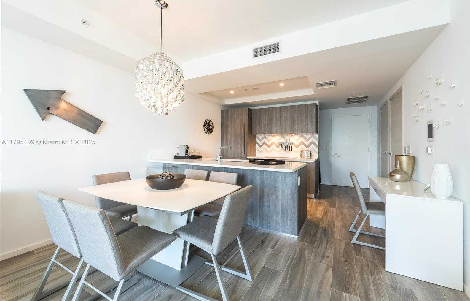 Small Image of 801 SOUTH MIAMI AVE #4302, Miami Number 10