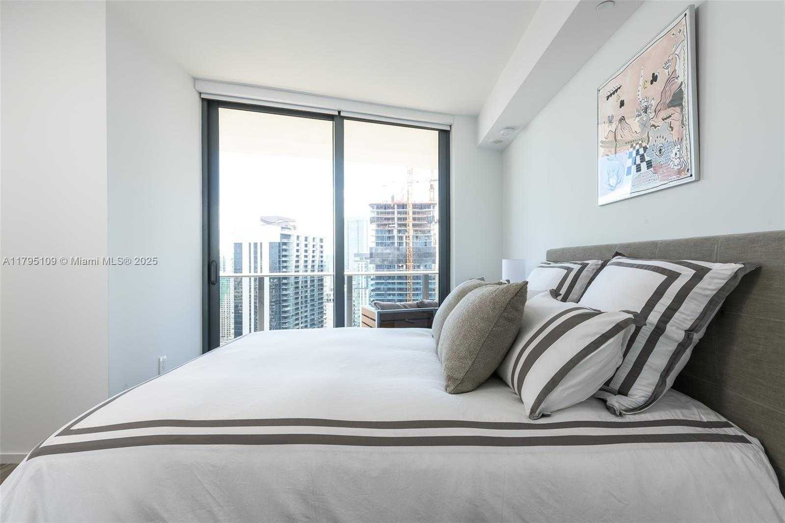 Small Image of 801 SOUTH MIAMI AVE #4302, Miami Number 19